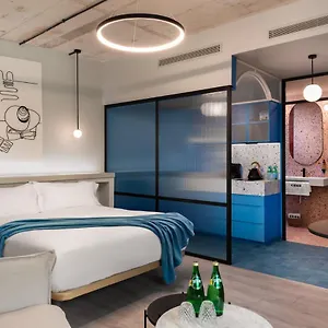  Apartment Coeo Parras Design Spain
